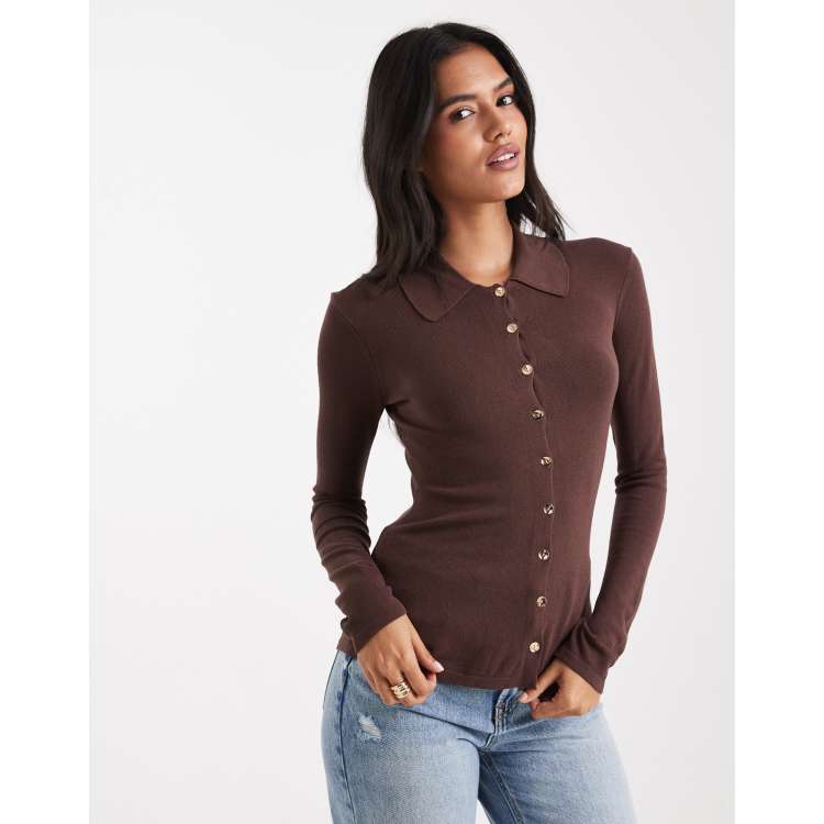 4th & Reckless fitted rib knit gold-tone button up collared