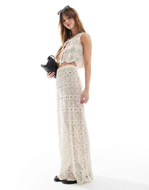 4th & Reckless floral crochet scallop hem beach maxi skirt co-ord in beige
