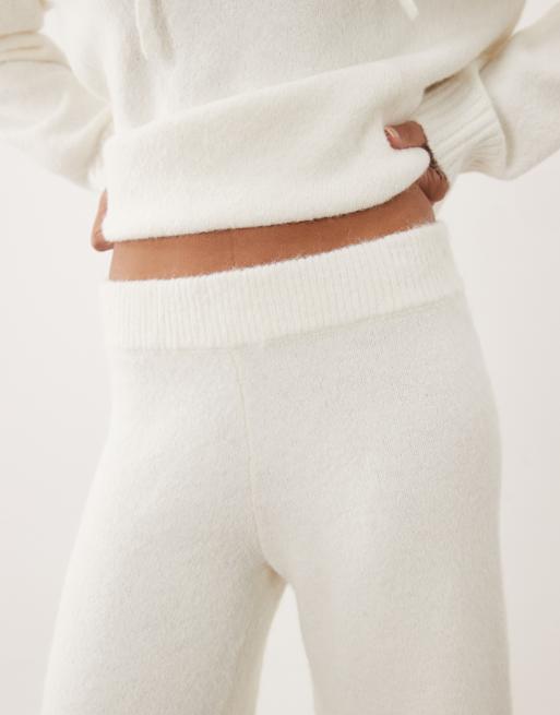 4th & Reckless fluffy knitted wide leg trousers co-ord in cream, 2 of 5