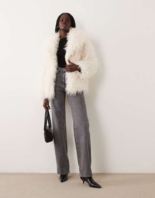 4th & Reckless fur fluffy oversized collar jacket in cream, 2 of 4
