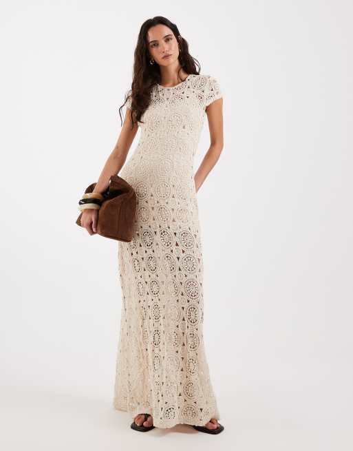 4th & Reckless - Gehaakte maxi jurk met kapmouwtjes en bloemmotief in crème, 2 van 4