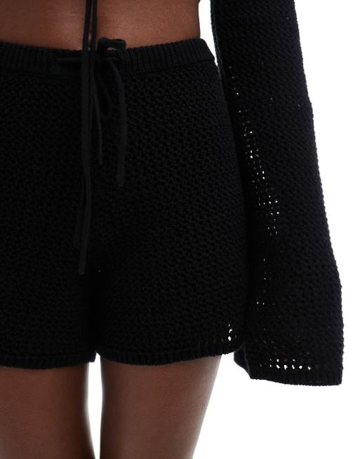 4th & Reckless - Gehaakte strandshorts met gestrikte voorkant in zwart, deel van co-ord set, 3 van 5