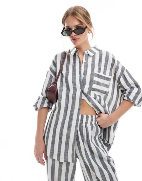 4th & Reckless – Gestreiftes Oversize-Strandhemd aus Leinenmix in Grau und Weiß, Kombiteil - view 1