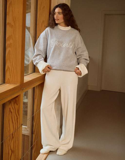 4th & Reckless – Gråmelerad, bomullsrik och stickad sweatshirt med "Fourth"-textlogga, 2 av 4