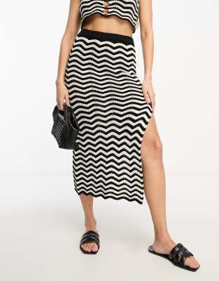 【2色セット】Hide and seek skirt 1 deres 白　黒 1735831194_Black-And-Cream-