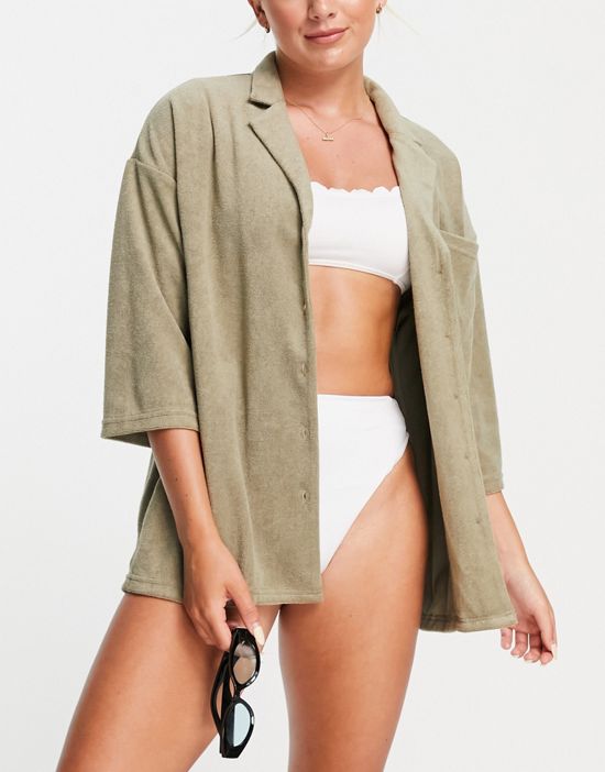 https://images.asos-media.com/products/4th-reckless-kali-oversized-terry-beach-shirt-in-sage/23870365-3?$n_550w$&wid=550&fit=constrain