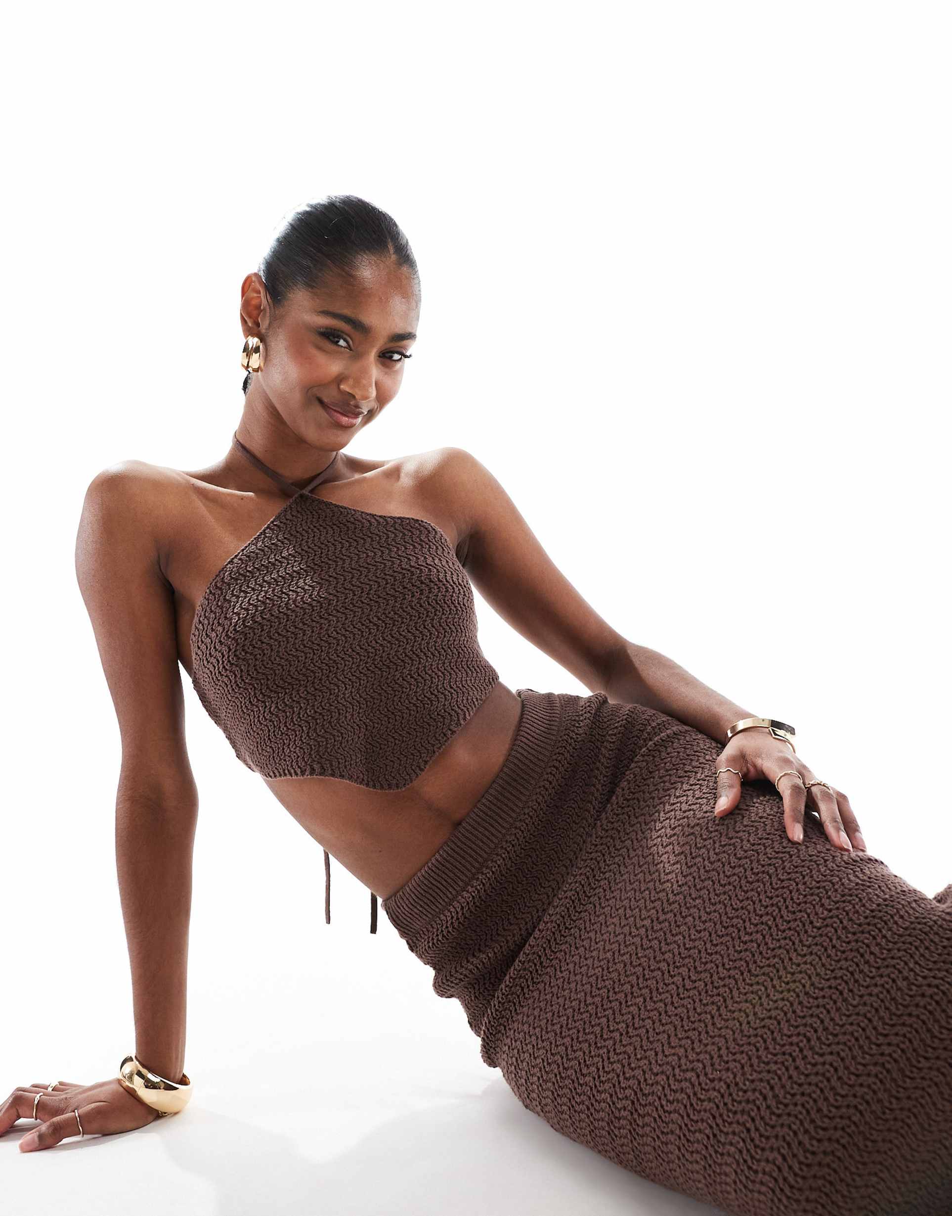 4th & reckless knitted halterneck cropped beach scarf top in chocolate brown - part of a set