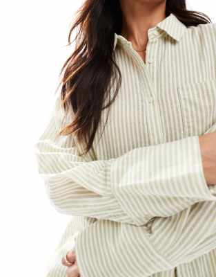 4th & Reckless Lightweight Linen Look Pocket Detail Beach Shirt