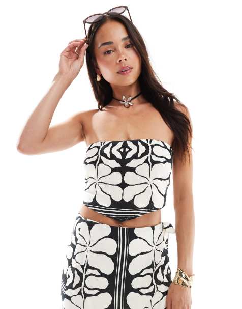4th & Reckless linen blend beach bandeau tie back scarf top co-ord in black and white floral print