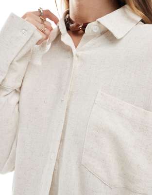 4th & Reckless Linen Blend Oversized Button Up Collared Shirt In Neutral