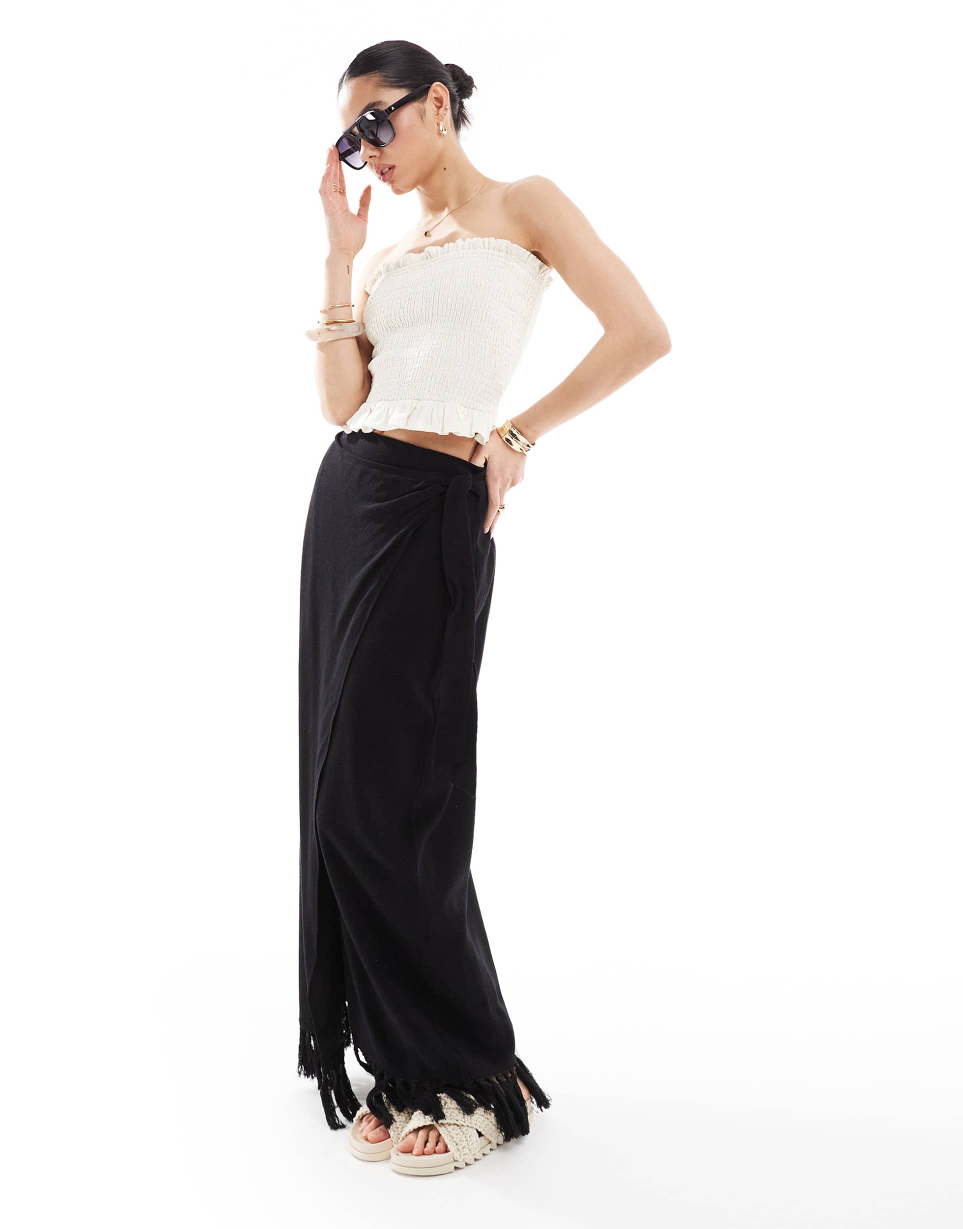 4th & reckless linen blend wrap tie side fringed hem maxi skirt in black