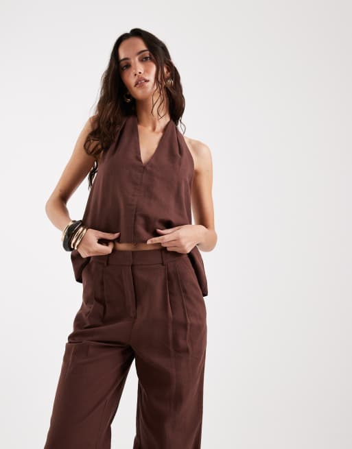 4th & Reckless linen feel halterneck v-neck floaty top and pants set in chocolate, 3 of 3