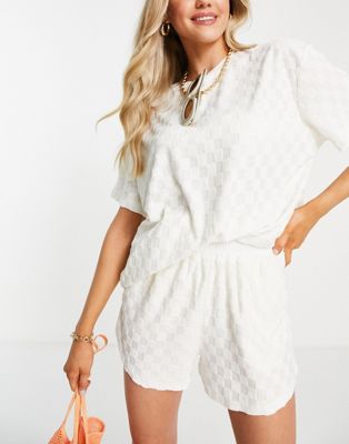 4th & Reckless Linton towelling t-shirt co-ord in white checkerboard