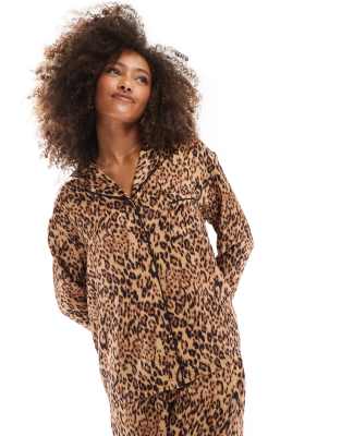 long sleeve satin pajama shirt in leopard print - part of a set-Multi