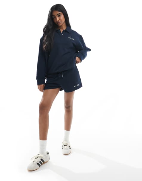 4th & Reckless - Marineblåt sæt med sweatshirt med kravedetalje og shorts - view 1