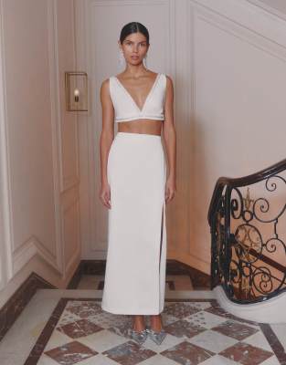 4th & Reckless - Maxirock aus Satin in Cremeweiß mit Schlitz bis zum Oberschenkel, Kombiteil