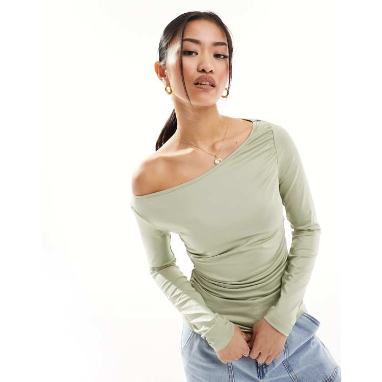 4th & Reckless off shoulder top in sage