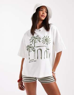4th & Reckless - Oversize-T-Shirt in Wollweiß mit Palmen-Print