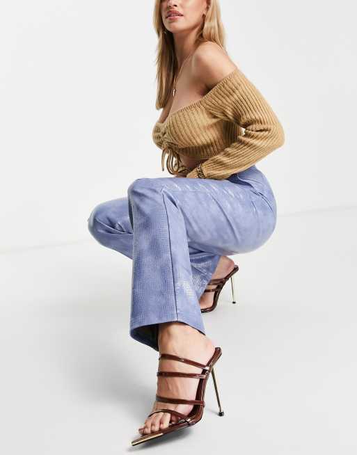4th & Reckless - Pantalon avec devant en V en imitation cuir effet croco - Bleu