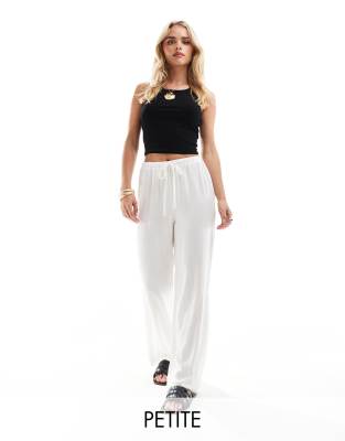 exclusive linen mix tie waist wide leg pants in white