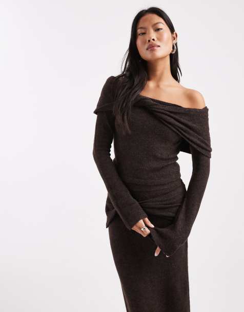 4th & Reckless Petite knitted twist detail off shoulder jumper co-ord in chocolate