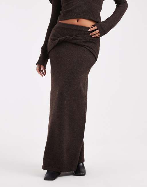 4th & Reckless Petite – Maxirock aus Strick in Schokobraun mit verdrehtem Detail, Kombiteil, 2 von 5