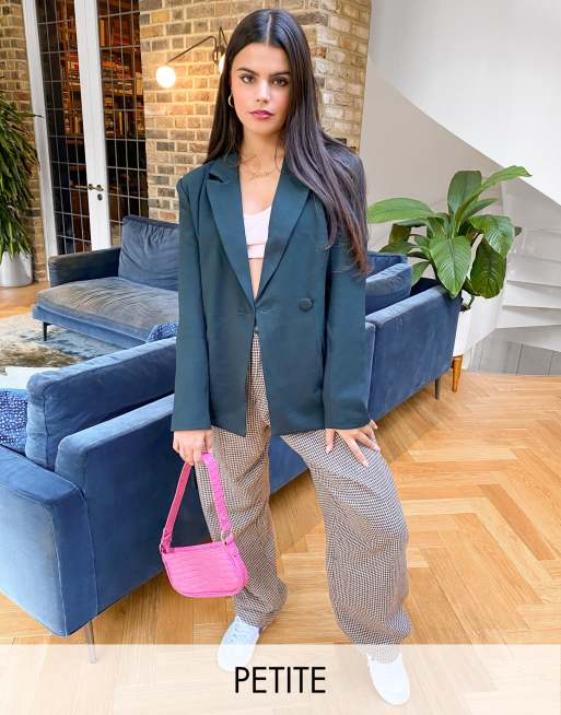 https://images.asos-media.com/products/4th-reckless-petite-oversized-blazer-in-teal/21233263-1-teal?$n_640w$&wid=513&fit=constrain