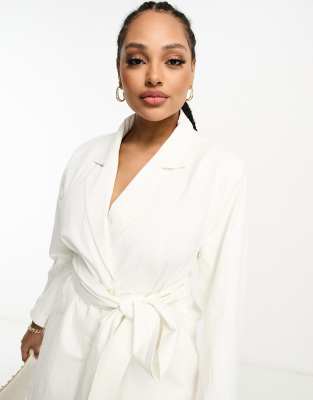 4th & Reckless Plus exclusive tie detail linen blazer dress in white