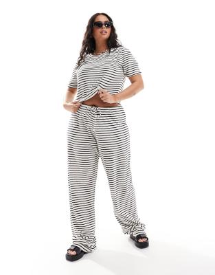 4th & Reckless Plus 4th & Reckless Plus exclusive towelling wide leg trousers co-ord in stripe-Multi