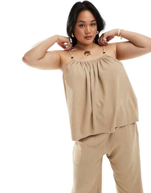 4th & Reckless Plus – Exklusiv – Camisole-Top in Hellbraun mit Struktur und Perlenverzierung an den Trägern