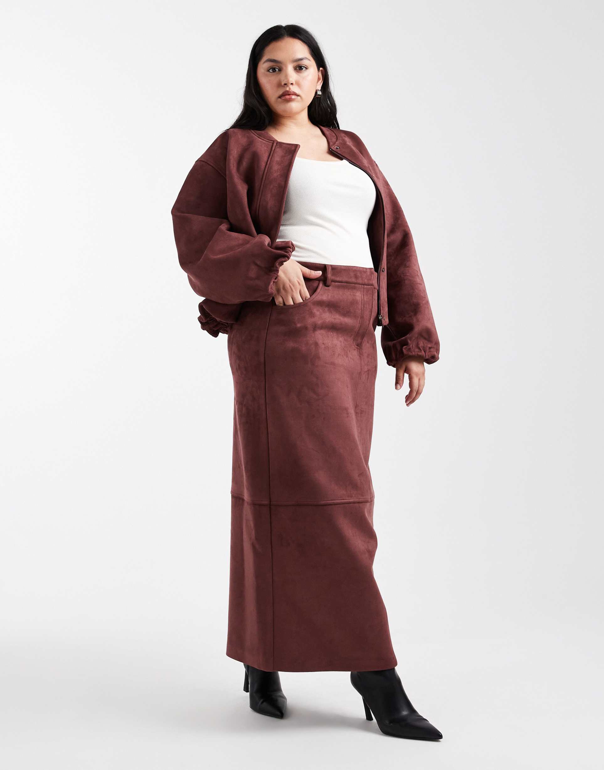 4th & reckless plus faux suede maxi skirt in burgundy - part of a set
