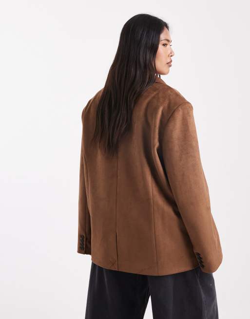4th & Reckless Plus faux suede pocket front tailored blazer in camel, 4 of 4