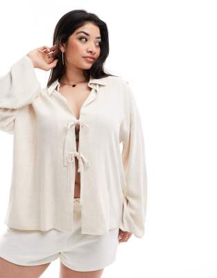 4th & Reckless Plus linen mix tie front shirt in beige