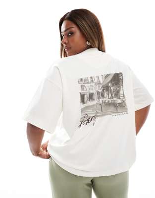 4th & Reckless Plus - Oversized cremehvid T-shirt med Paris-print på ryggen - view 1