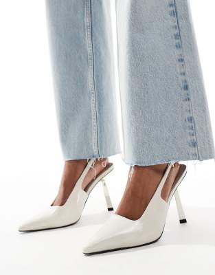 4th & Reckless 4th & Reckless pointed slingback court shoes in white