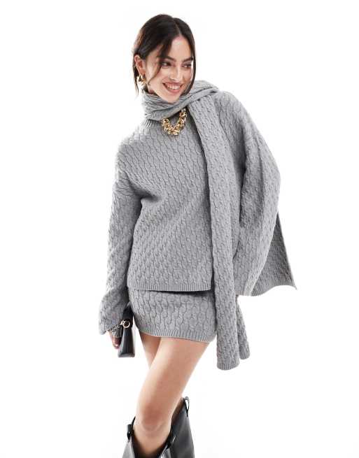 4th & Reckless – Pullover in Grau mit Zopfmuster und passendem Schal, Kombiteil