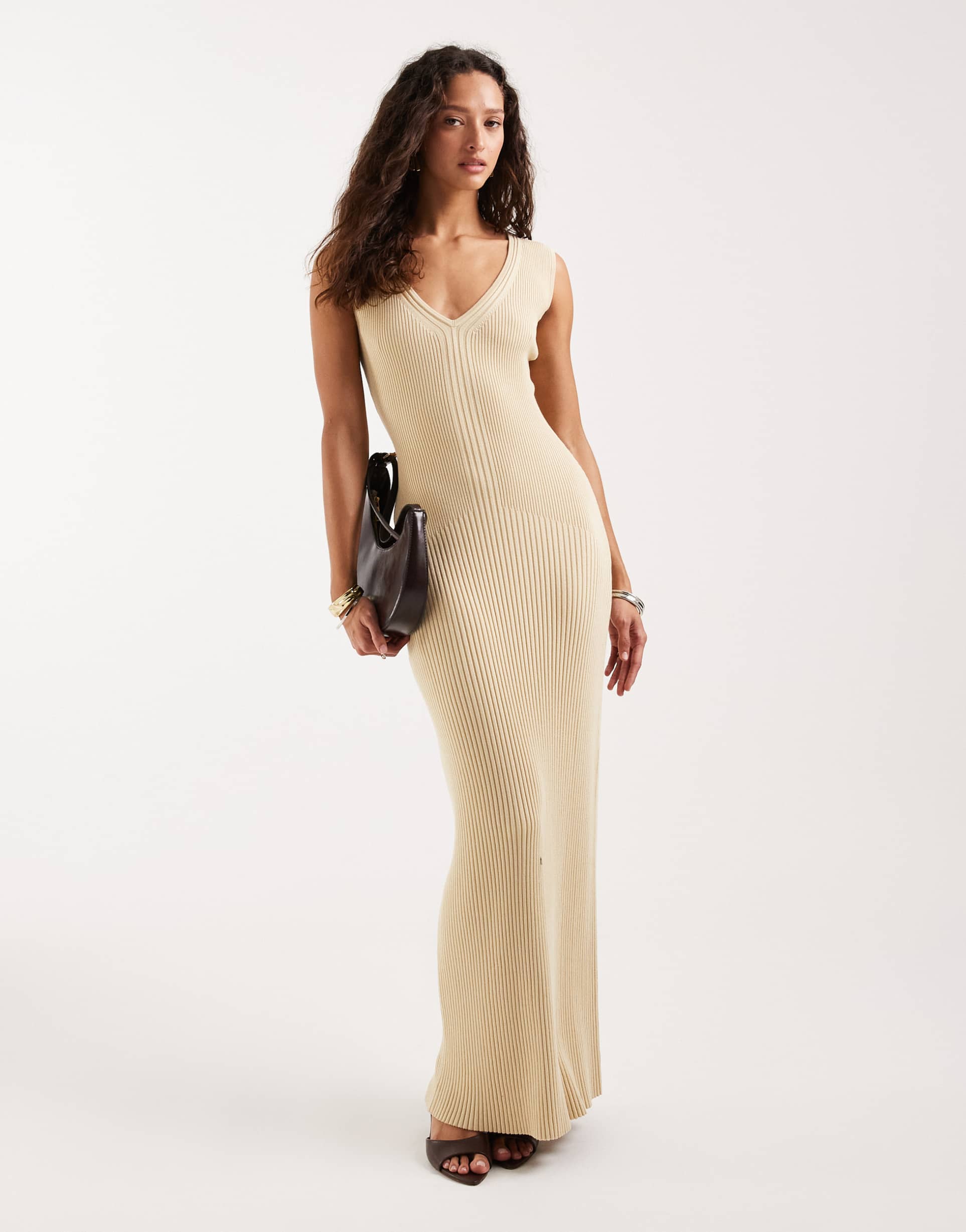 4th & reckless ribbed knit v neck maxi dress in buttercream