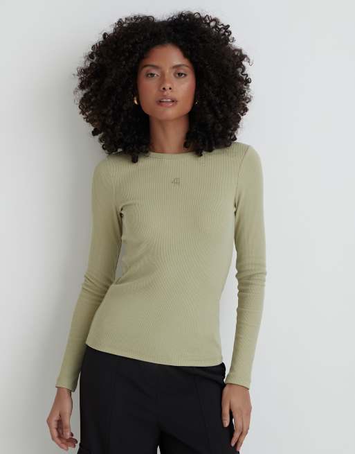 4th & Reckless ribbed logo top in sage | ASOS