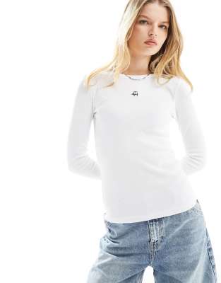 ribbed logo top in white