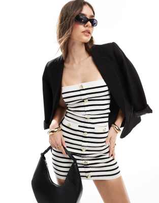 4th & Reckless - Robe courte en maille rayée avec encolure bandeau et boutons dorés - Noir-Multicolore