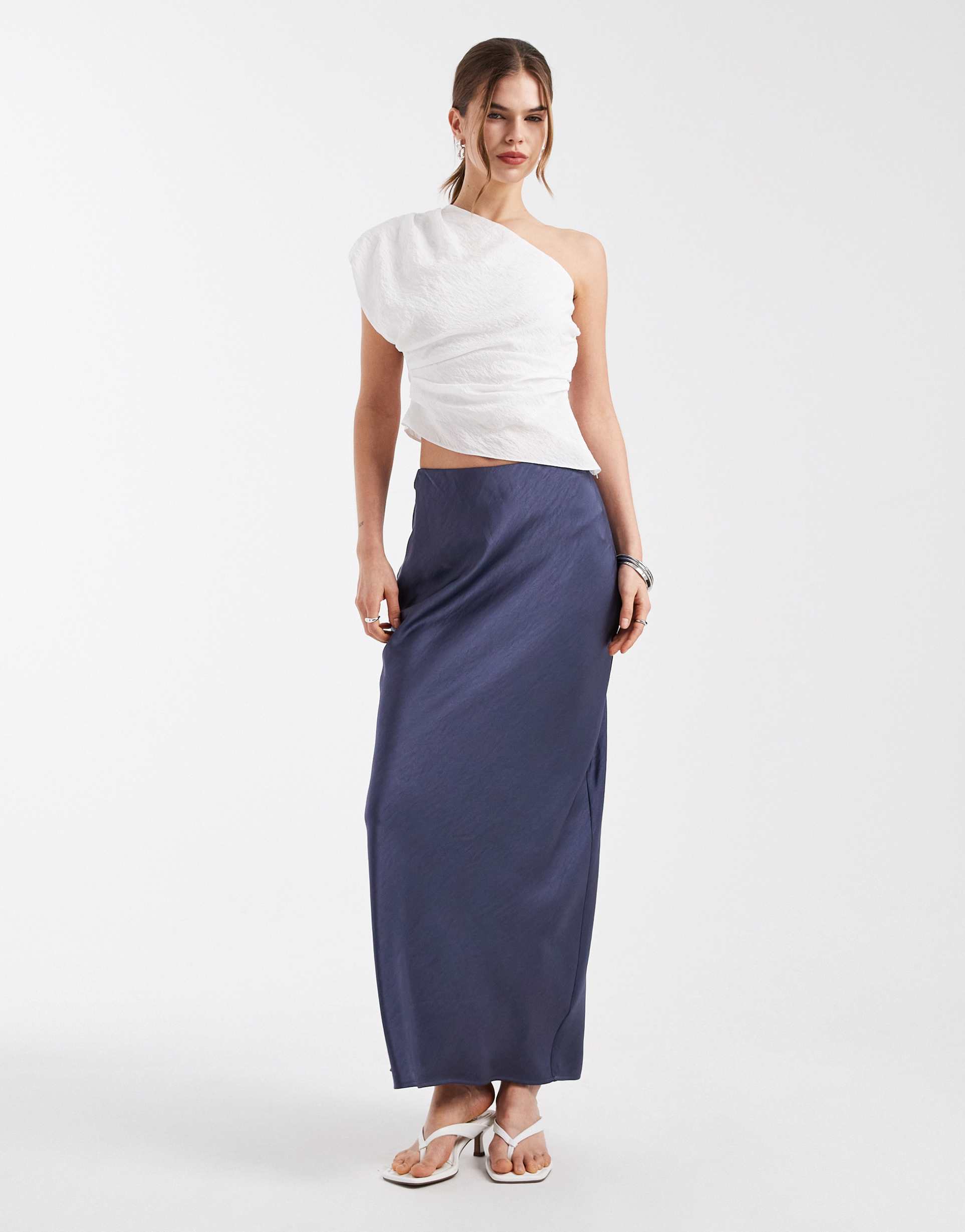 4th & reckless satin column midaxi skirt in blue