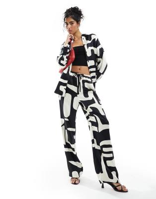 4th & Reckless Satin Drawstring Wide Leg Pants In Mono Print - Part Of A Set-multi