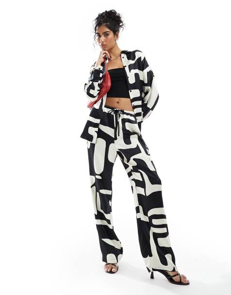 4th & Reckless satin drawstring wide leg pants in mono print - part of a set - view 1