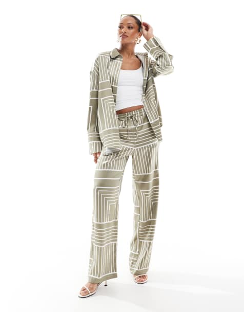 4th & Reckless satin wide cuff button front shirt and wide leg pants set in sage tile print - view 1