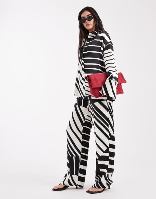 4th & Reckless satin wide leg pants in black and white print (part of a set), 3 of 5