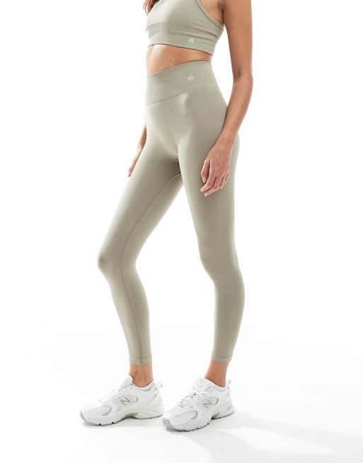 4th & Reckless seamless sculpting active high waisted leggings co-ord in pistachio, 2 of 5