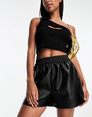 4th & Reckless leather look shorts in black - ASOS Price Checker