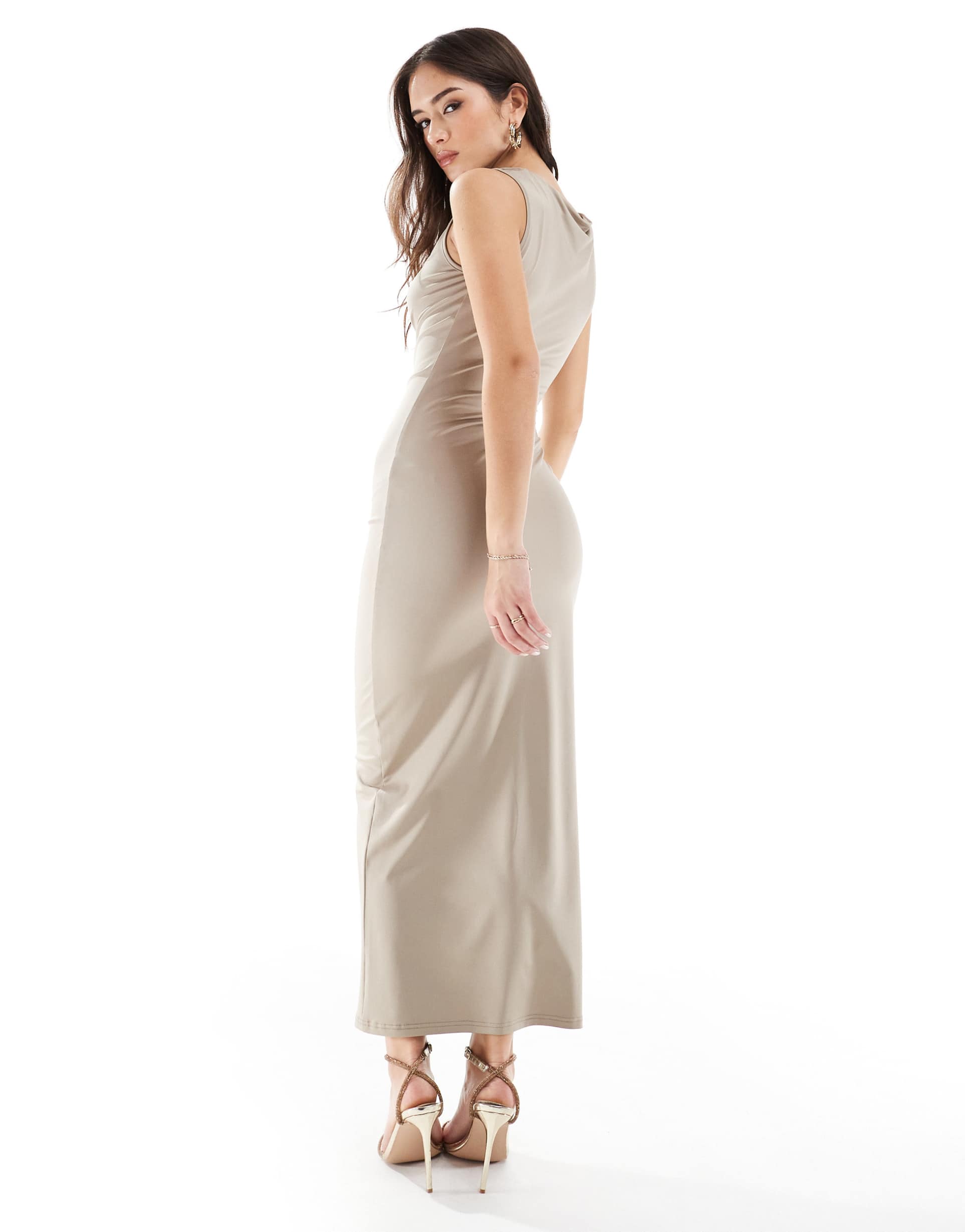 4th & reckless sleeveless ruched slashneck maxi dress in mocha