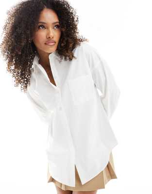 4th & Reckless 4th & Reckless split back logo detail shirt in white