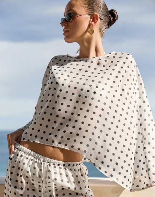 4th & Reckless - Strand-capetop van doorschijnend mesh in wit met stippen, deel van co-ord set, 2 van 4